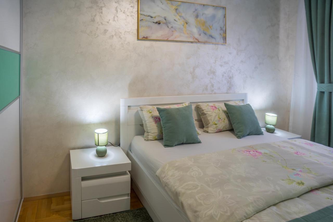 Lux Deluxe * Zabljak (Zabljak)