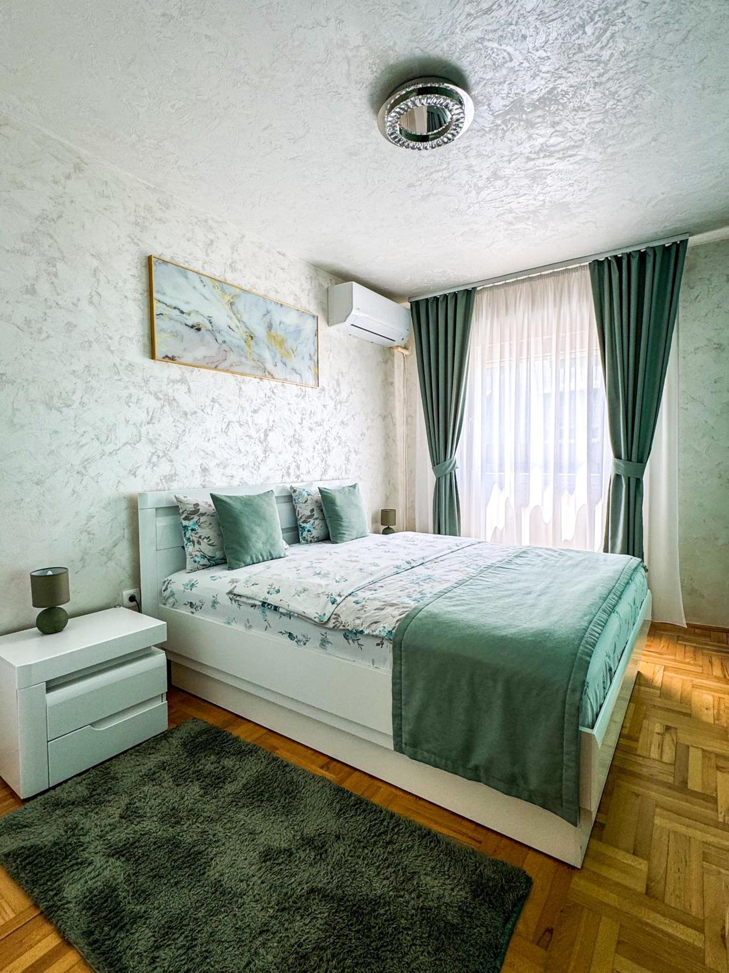 Lux Deluxe Daire